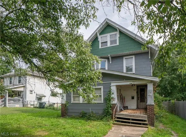 156 Colony Crescent, Akron, OH 44305