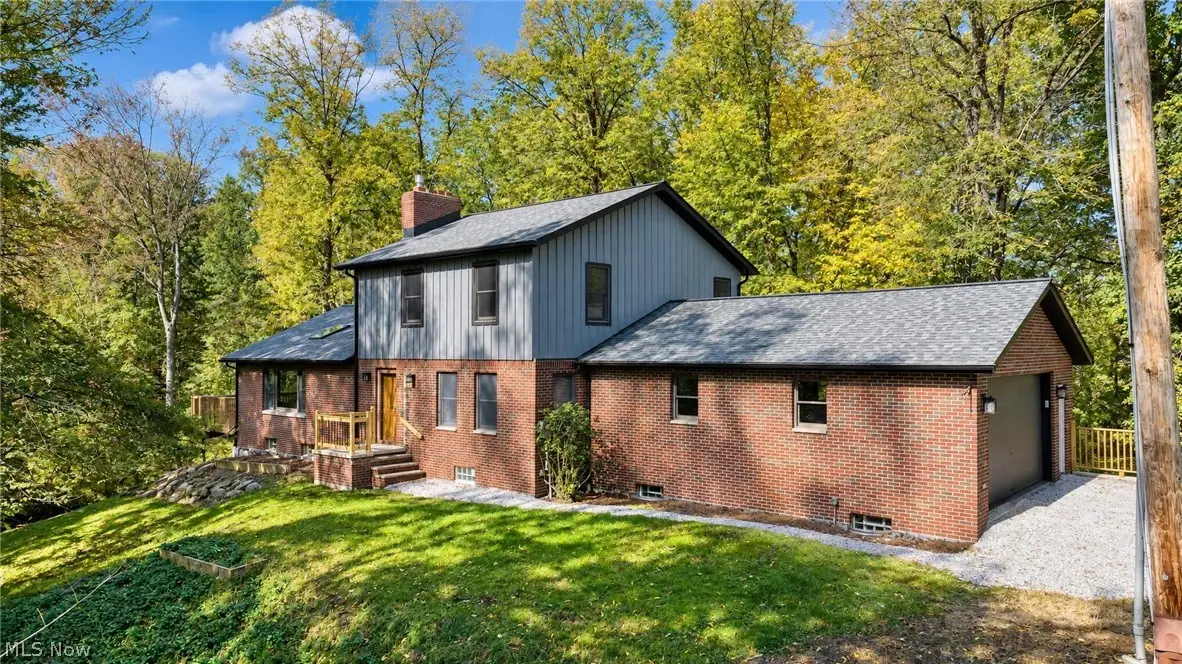 25700 Taylor Street, Olmsted Falls, OH 44138 - #1
