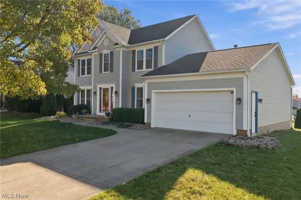 665 Oakcrest Drive, Wadsworth, OH 44281