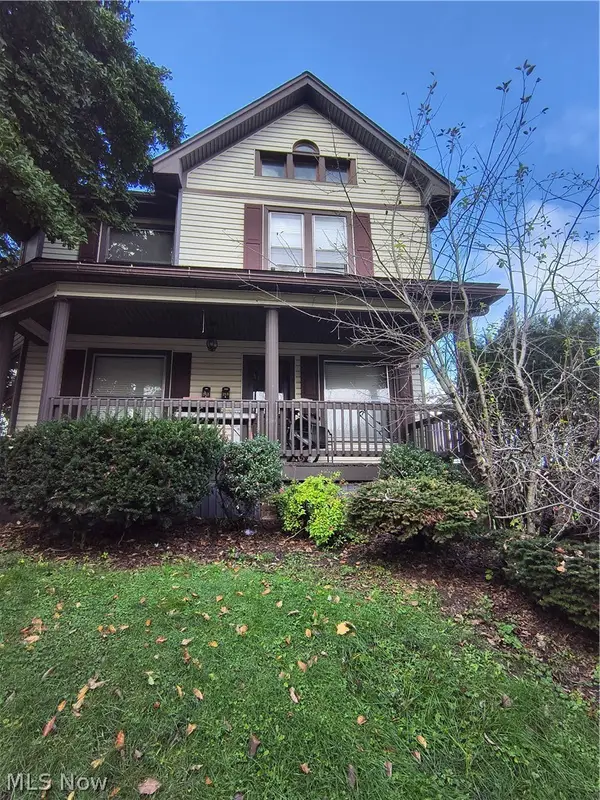 213 N 8th Street, Cambridge, OH 43725
