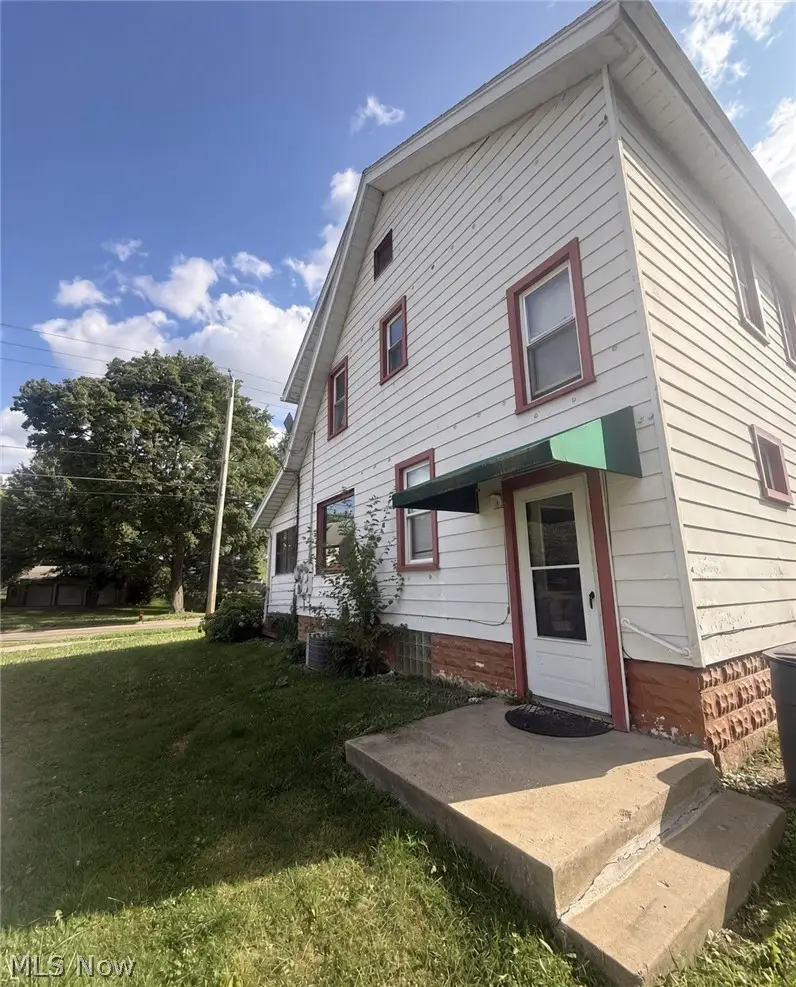 303 W Marshall Road, McDonald, OH 44437 - #2