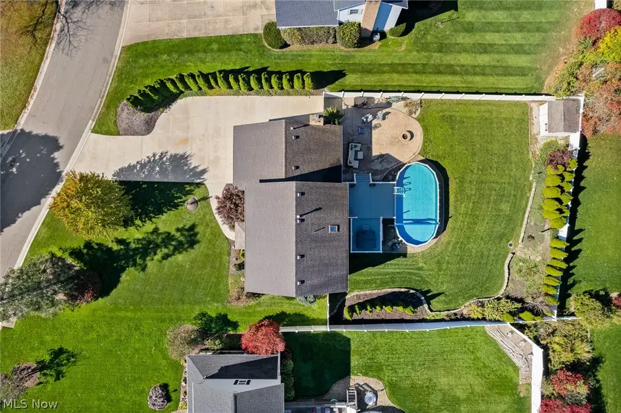 6525 Beckleigh Nw Circle, Canton, OH 44708 - #2