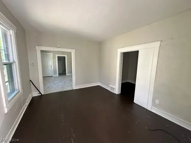 7507 Batavia Avenue, Cleveland, OH 44105 - #3