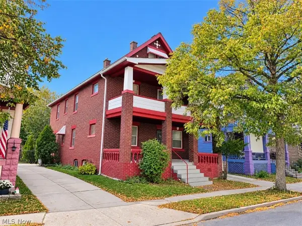 1622 Winchester Avenue, Lakewood, OH 44107