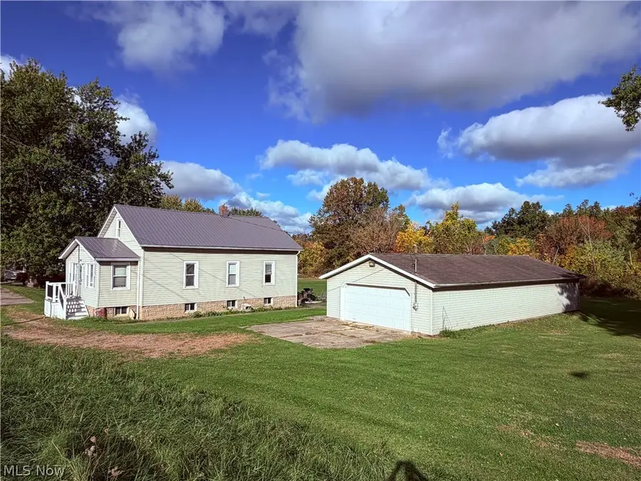 1237 E 21st Street, Ashtabula, OH 44004 - #2