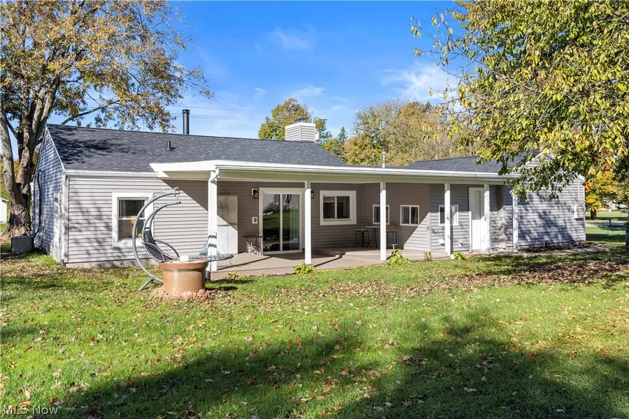 7833 Baumhart Road, Amherst, OH 44001 - #2