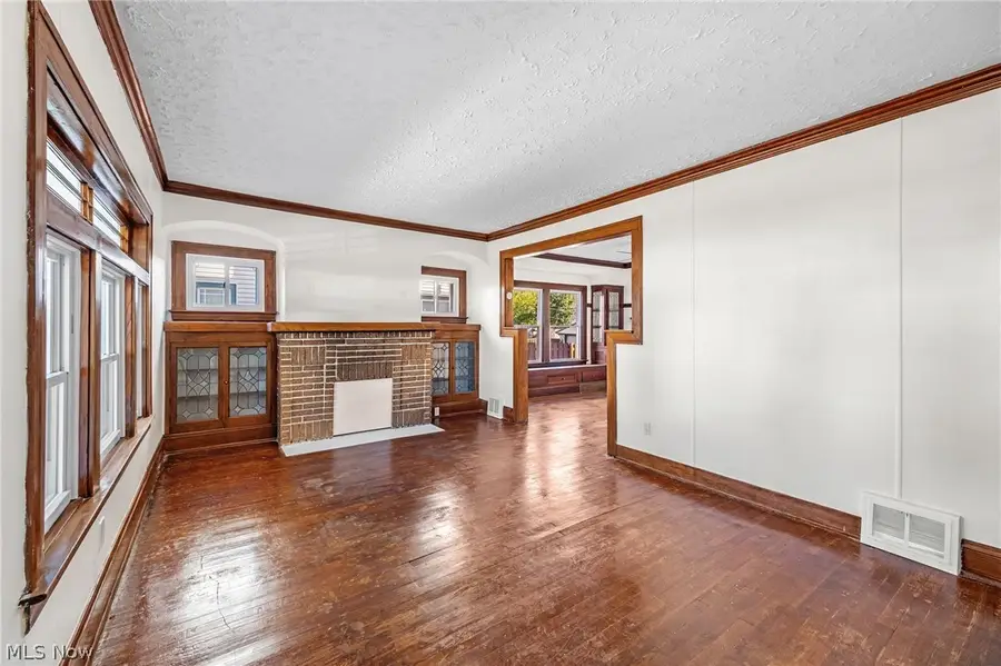 3765 W 138th Street, Cleveland, OH 44111 - #3