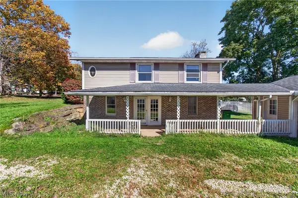 410 Mckinley Nw Avenue, Carrollton, OH 44615