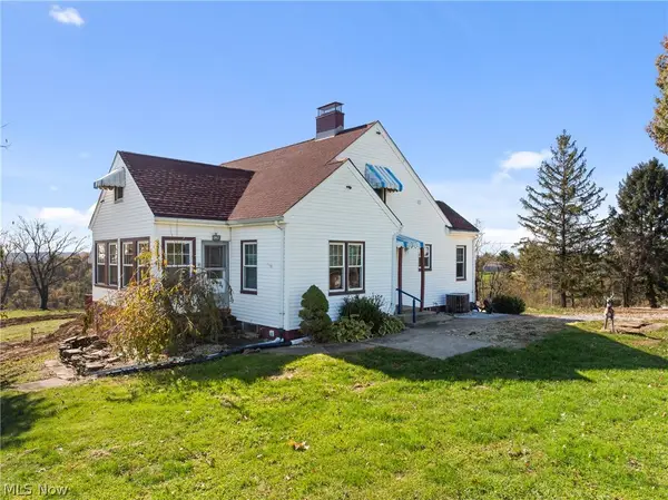 55674 High Ridge Road, Bellaire, OH 43906