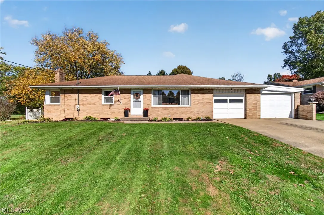 5701 Rosedale Street, Louisville, OH 44641 - #1