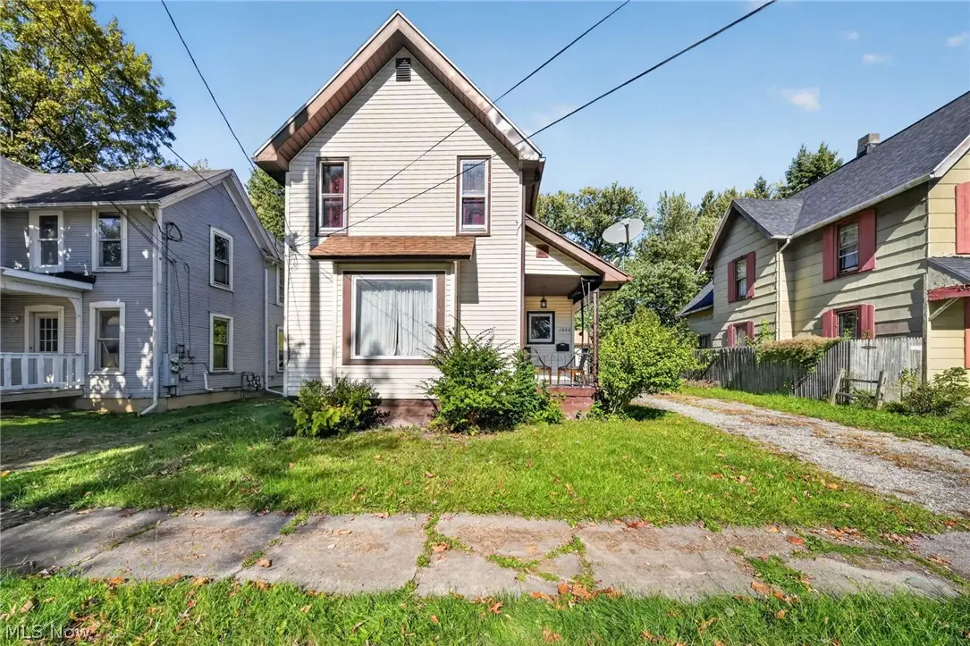 1649 W 8th Street, Ashtabula, OH 44004 - #1