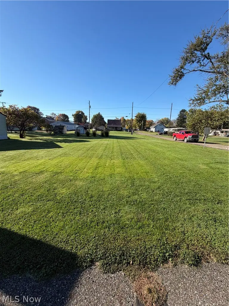 226 Jackson Street, Coshocton, OH 43812 - #1
