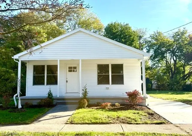 2193 33rd E Street, Cleveland, OH 44115 - #1