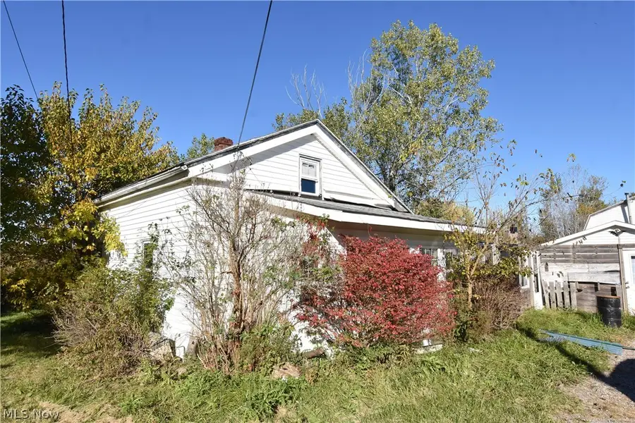 1438 S County Line Road, Geneva, OH 44041 - #2