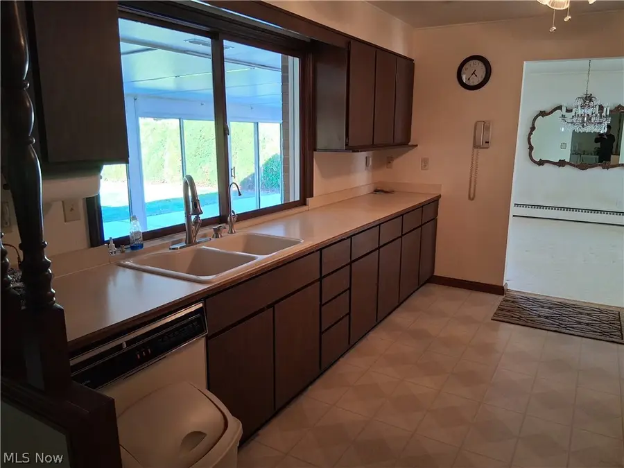 3941 Welcker, Warren, OH 44483 - #3