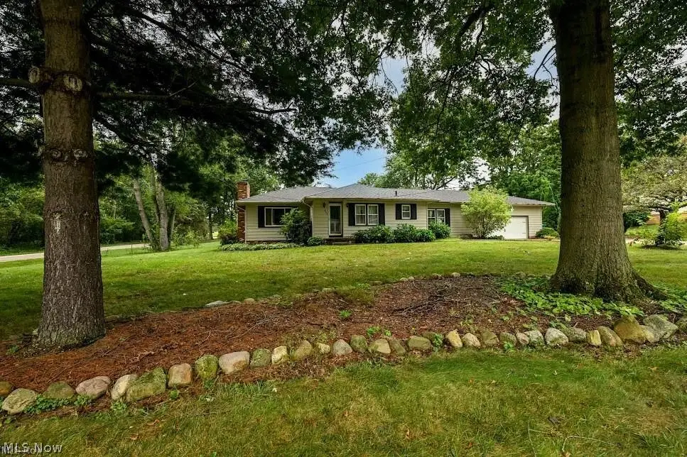 490 Bonshire Road, Akron, OH 44319 - #1