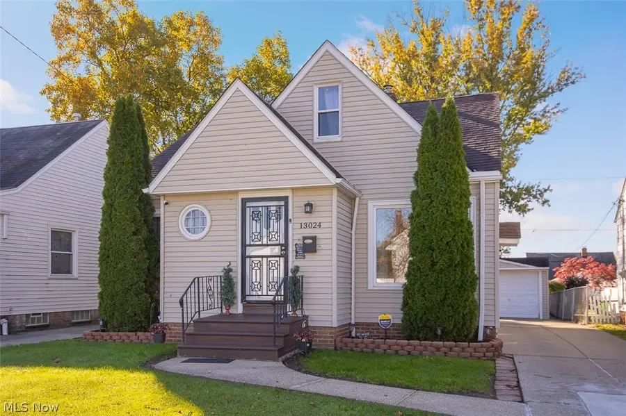 13024 Willard Avenue, Garfield Heights, OH 44125 - #2