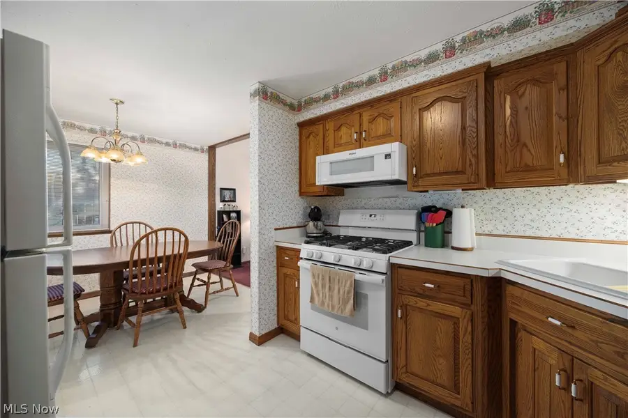 6012 Cornell Avenue, North Ridgeville, OH 44039 - #3