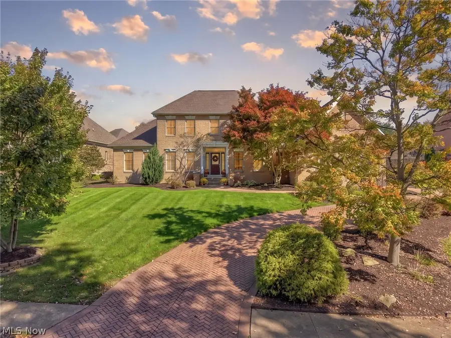 2687 Carrington Nw Street, North Canton, OH 44720 - #3