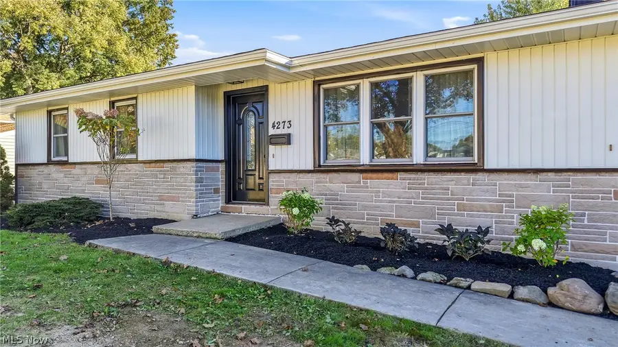4273 Selkirk Avenue, Youngstown, OH 44511 - #2