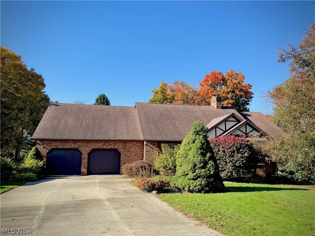 6899 Corrine Nw Drive, Canton, OH 44718 - #1