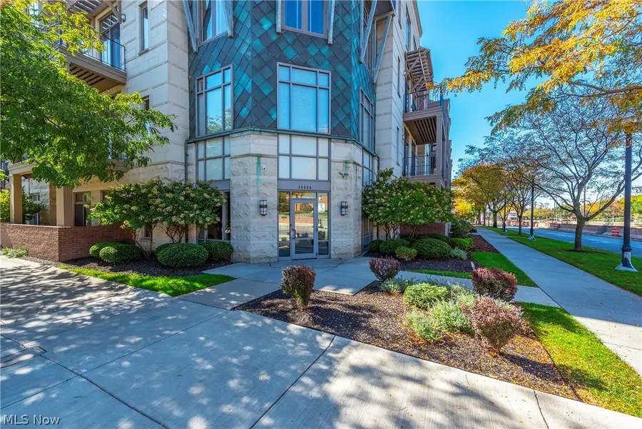 16800 Van Aken Boulevard #413, Shaker Heights, OH 44120 - #2