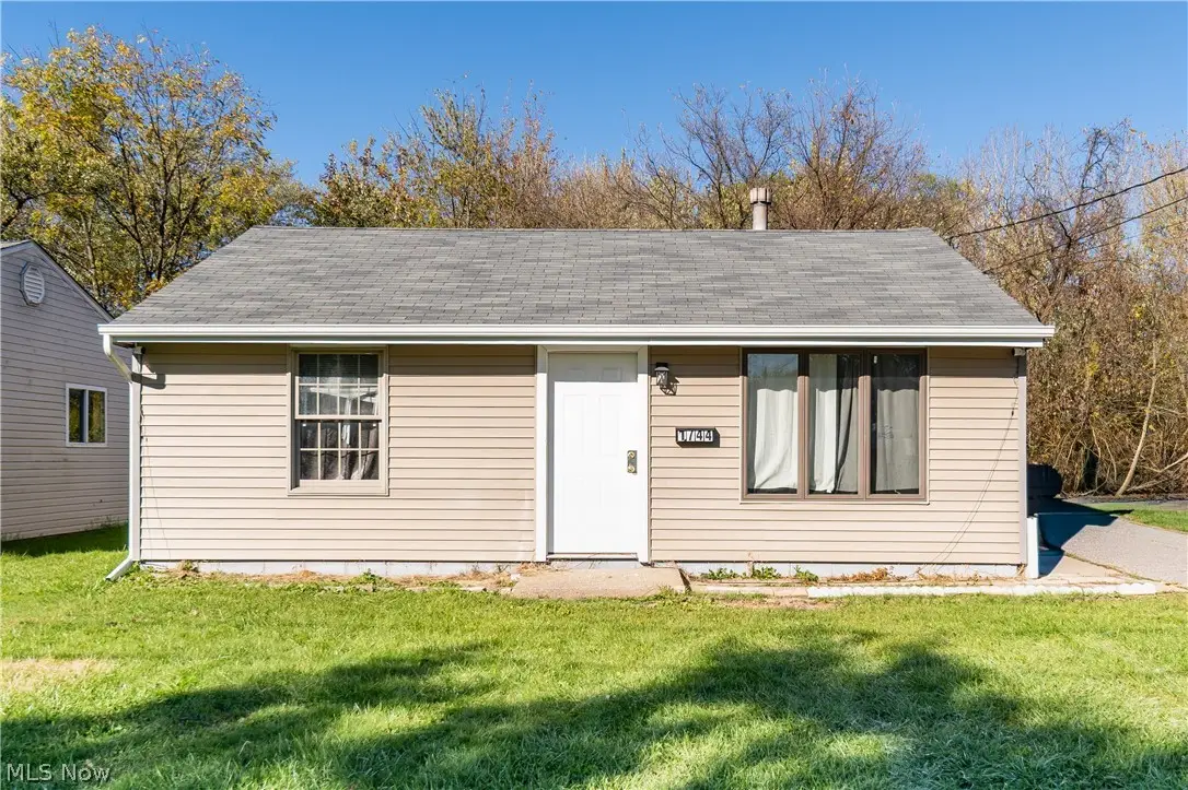 1744 Victoria Sw Street, Warren, OH 44485 - #1