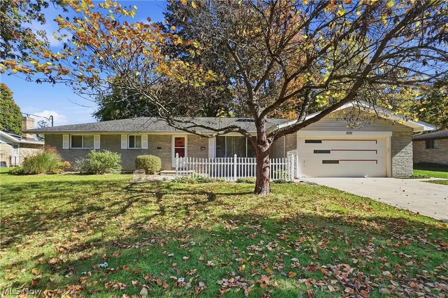 5071 Evergreen Drive, North Olmsted, OH 44070 - #3