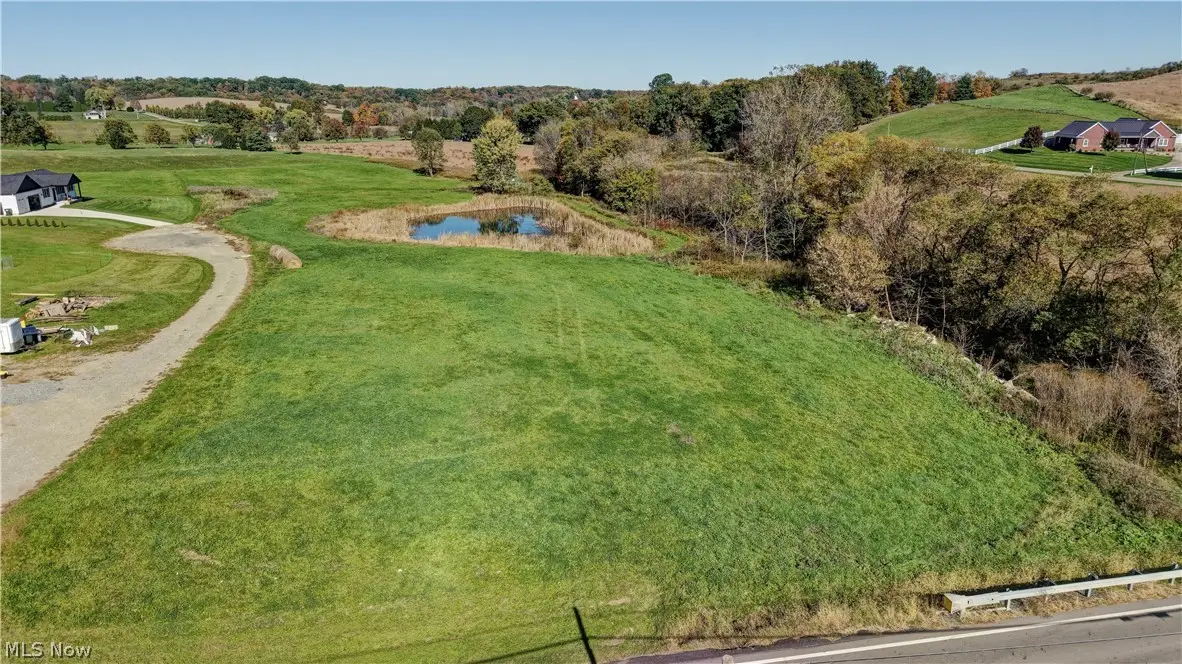 4135 State Route 516 Nw, Dover, OH 44622 - #1