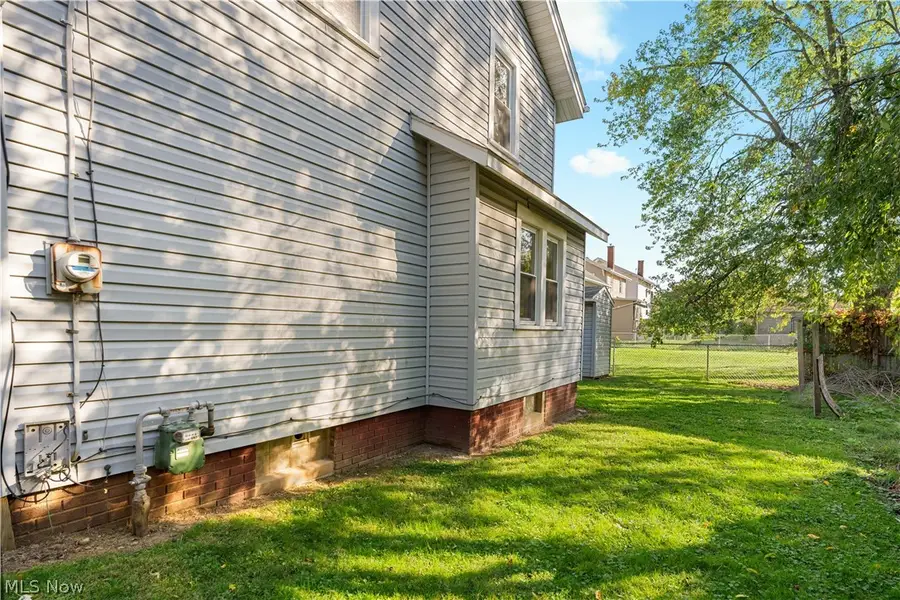 3006 12th Sw Street, Canton, OH 44710 - #3