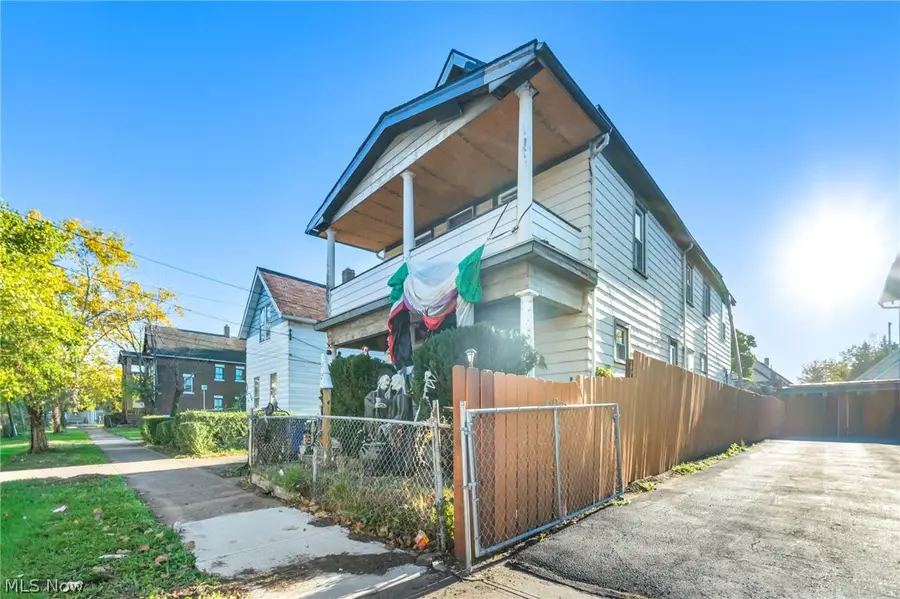1068 E 68th Street, Cleveland, OH 44103 - #3