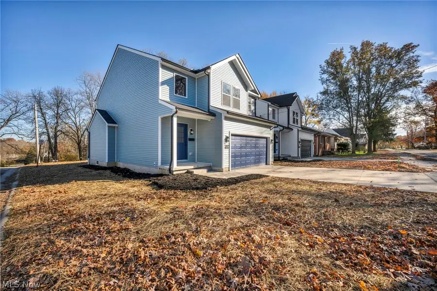 5197 Milo Avenue, Maple Heights, OH 44137 - #3