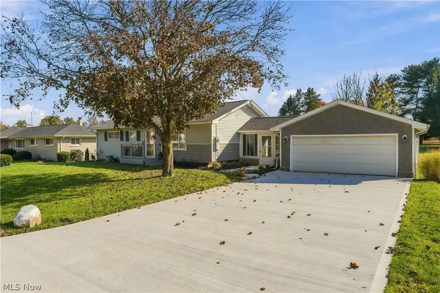 3210 Nidover Drive, Akron, OH 44312 - #2