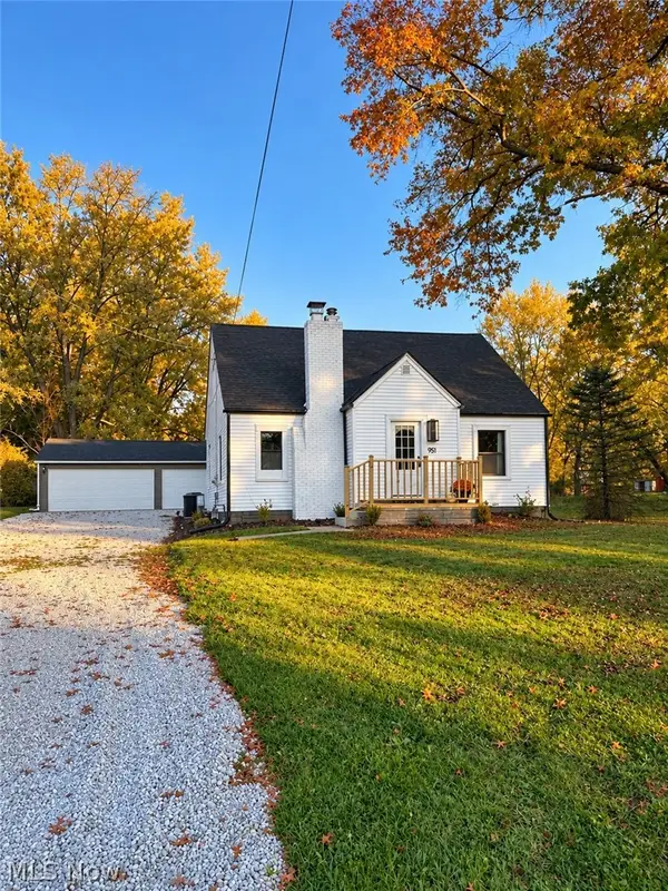 951 Bey Road, Akron, OH 44312