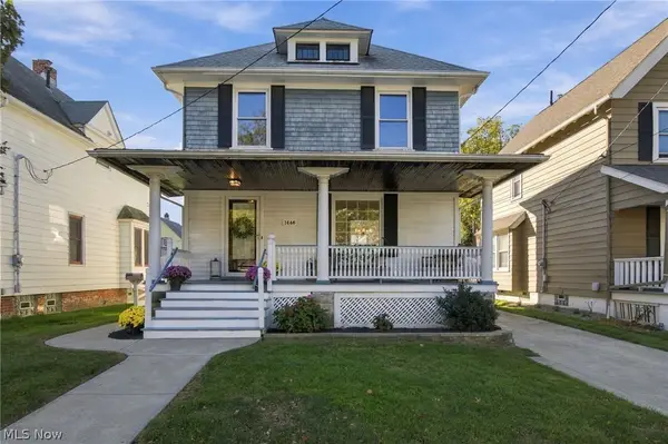 1446 Roycroft Avenue, Lakewood, OH 44107