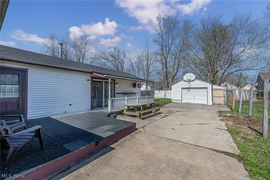 1020 W 19th Street, Lorain, OH 44052 - #3
