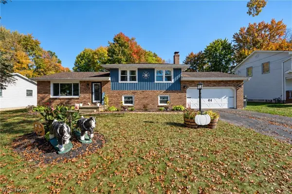 171 Fair Meadow Drive, Austintown, OH 44515