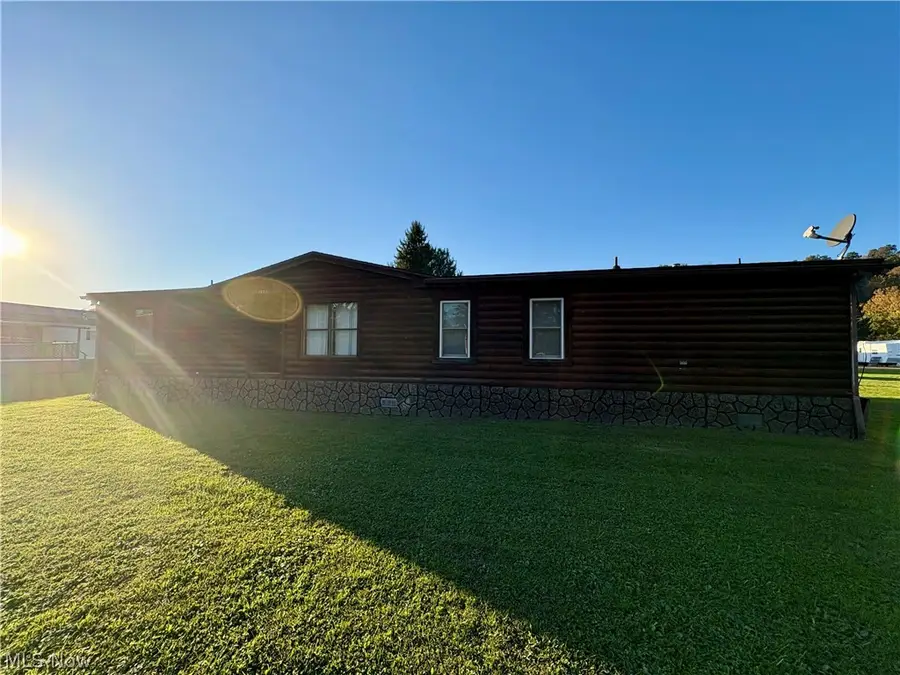 1310 Park Avenue, New Matamoras, OH 45767 - #3