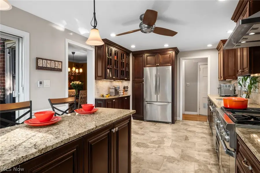 16824 Holbrook Road, Shaker Heights, OH 44120 - #3