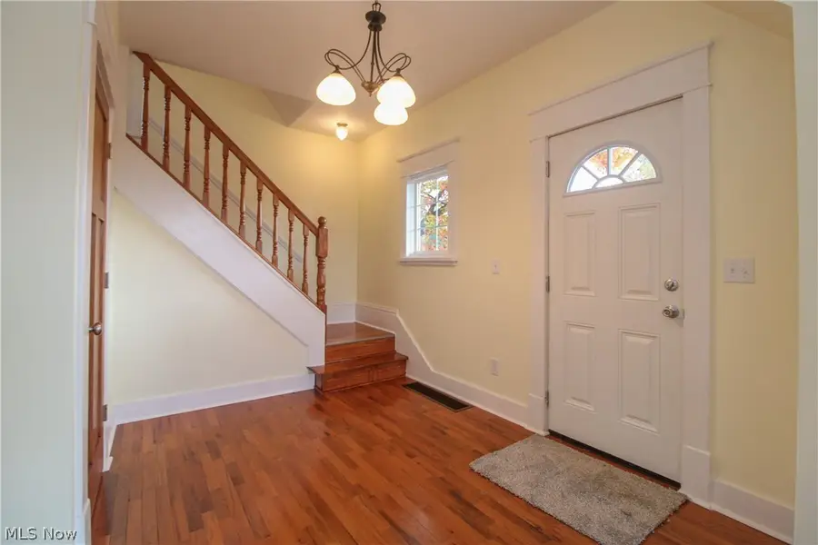24 E Kline Street, Girard, OH 44420 - #2