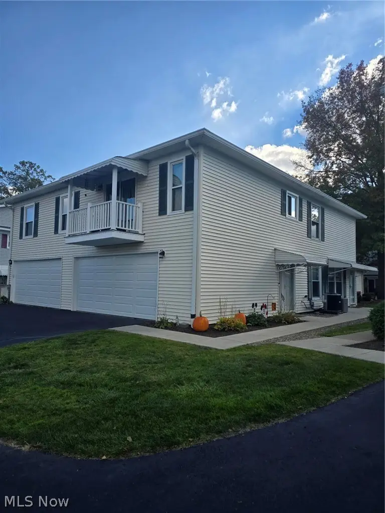 1286 Pembrooke Drive #D, Salem, OH 44460 - #1