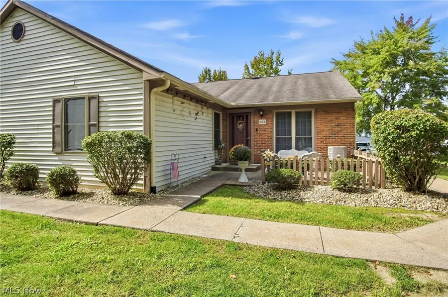 3554 Chesapeake Drive, Zanesville, OH 43701 - #2