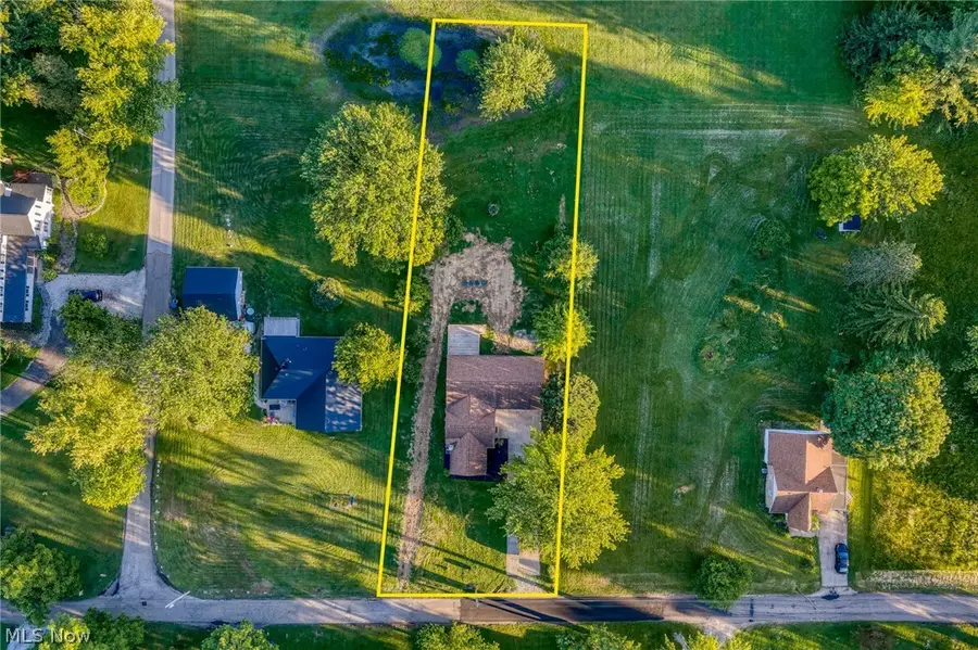 2000 Stake Drive, Green, OH 44232 - #3