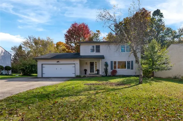 1917 Thorpe Circle, Brunswick, OH 44212