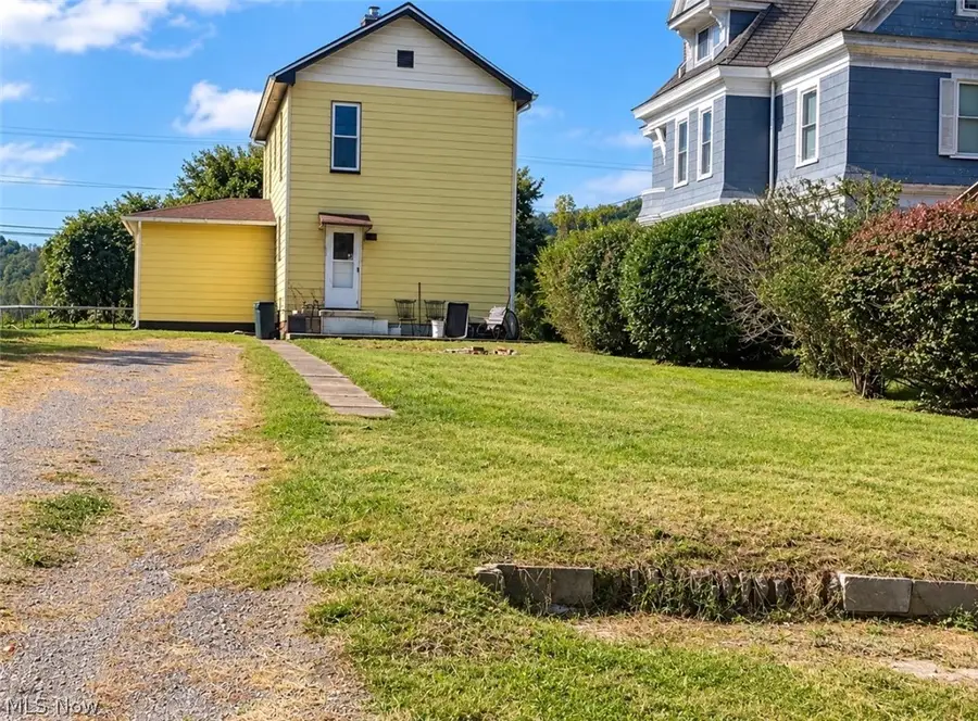 1108 Ridge Avenue, New Cumberland, WV 26047 - #2