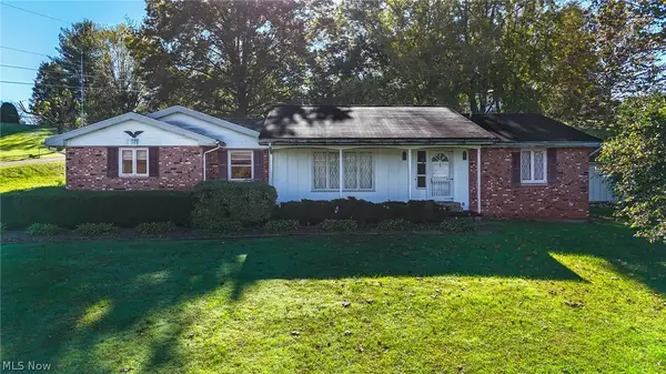 20 Windy Point Drive, Waterford, OH 45786