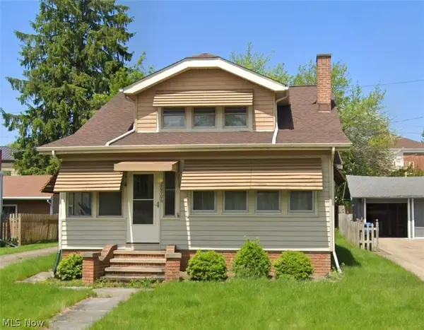 20906 Fairpark Drive, Fairview Park, OH 44126