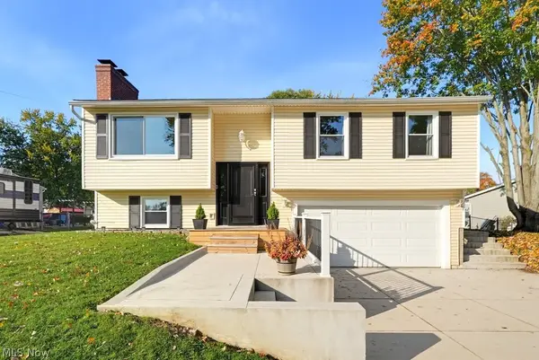 1545 Whitehall Drive, Mogadore, OH 44260