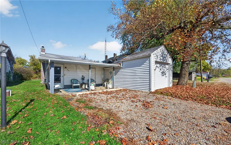 2839 Riverside Park Se Road, Uhrichsville, OH 44683 - #2