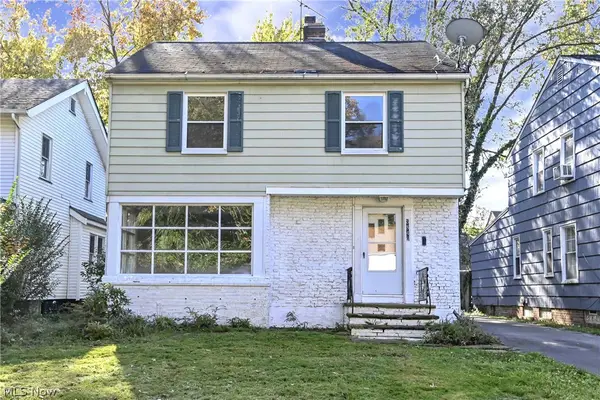 3840 Berkeley Road, Cleveland Heights, OH 44118